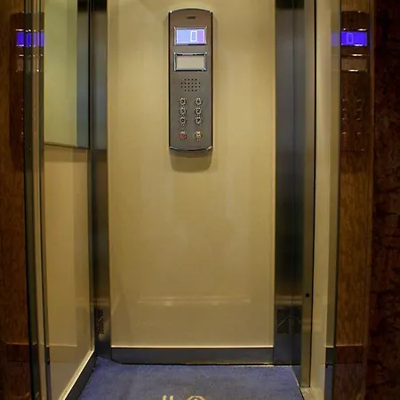 Adria Otel 3*
